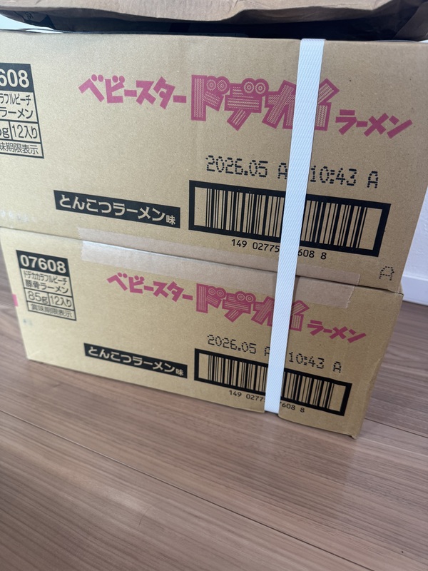 ドデカイラーメン カラフルピーチ（とんこつラーメン味）24個セット