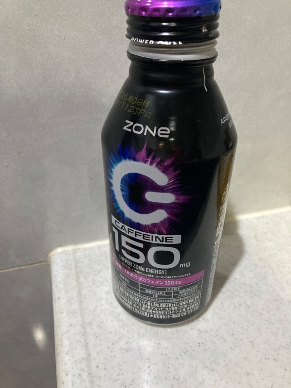 HYPER ZONe ENERGY 400ml 10�_