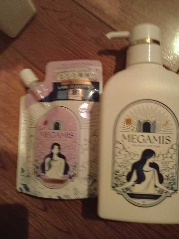 MEGAMIS�i���K�~�X�j�m�V�����v�[�^�w�A�Z�����^�g���[�g�����g�n3��Z�b�g