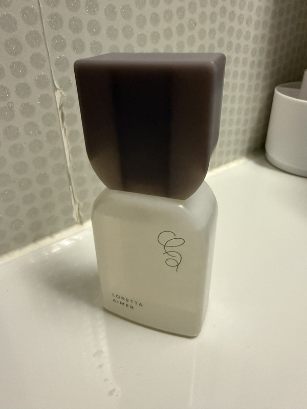 LORETTA AIMER �X�^�C�����O�I�C��×2