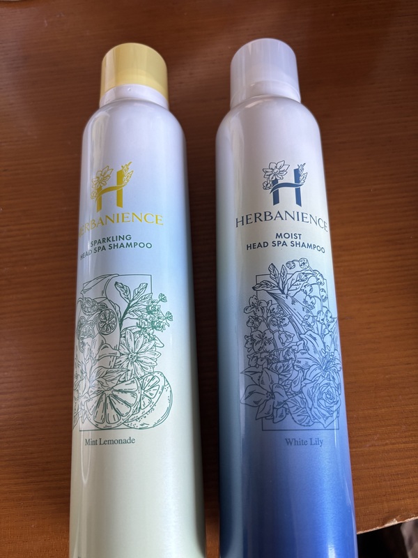 ハーバニエンス 炭酸ヘッドスパ・モイストシャンプー2種2個