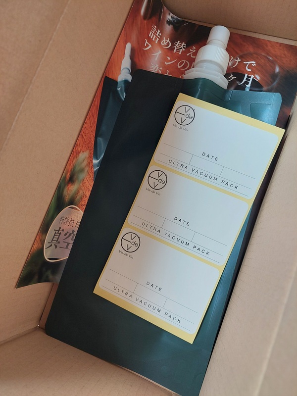 �^�󃏃C���ۑ��p�E�` Vie-de Vin�i���B�h���@���j 750ml