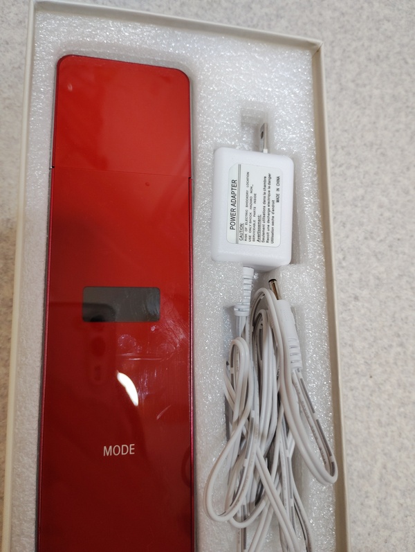 ブリリアントピール (レッド)